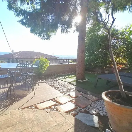 Сasa de vacaciones Garden